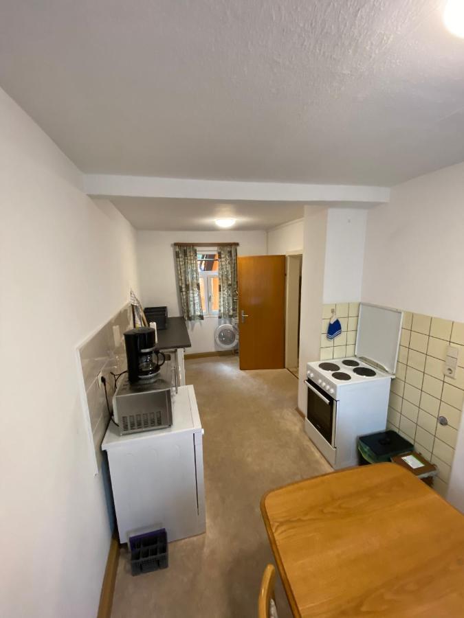 היילברון Einfaches Haus Mit Privatzimmern Und Gemeinschaftsraeumen מראה חיצוני תמונה