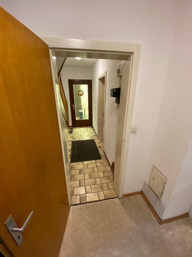 היילברון Einfaches Haus Mit Privatzimmern Und Gemeinschaftsraeumen מראה חיצוני תמונה